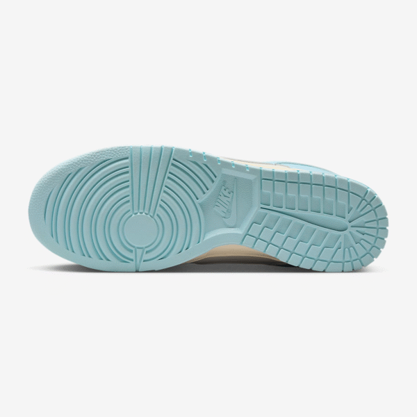 nike dunk low retro - Image 4
