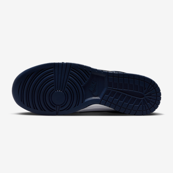 nike dunk low retro - Image 4