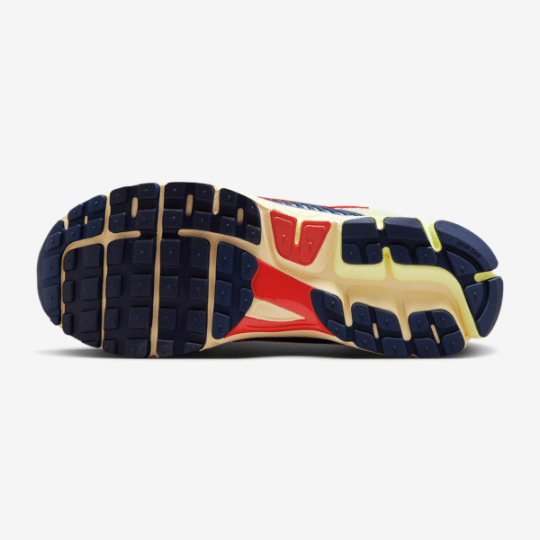 nike zoom vomero 5 - Image 4