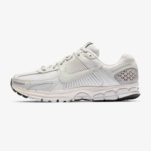 nike zoom vomero 5