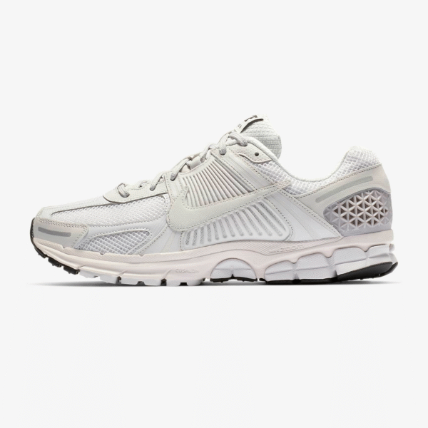 nike zoom vomero 5