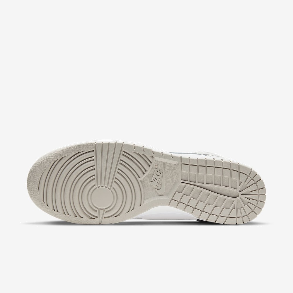 Nike Dunk High Retro White Vista 2