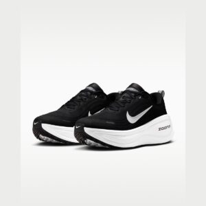 Nike Vomero Plus Negro con Blanco