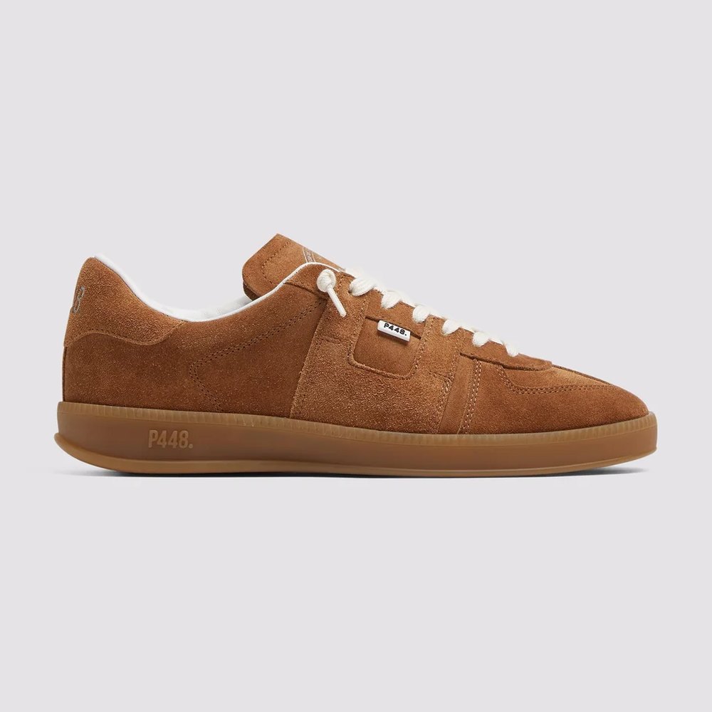 P448 Monza Espresso – vista lateral